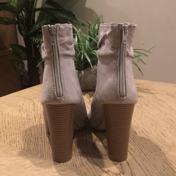 Express open toe booties - Picture 13 of 16